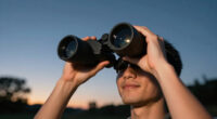 10 Best Astronomy Binoculars for Beginners in 2026